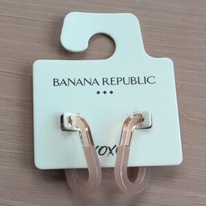 Banana Republic Factory Gold and Cream Earrings